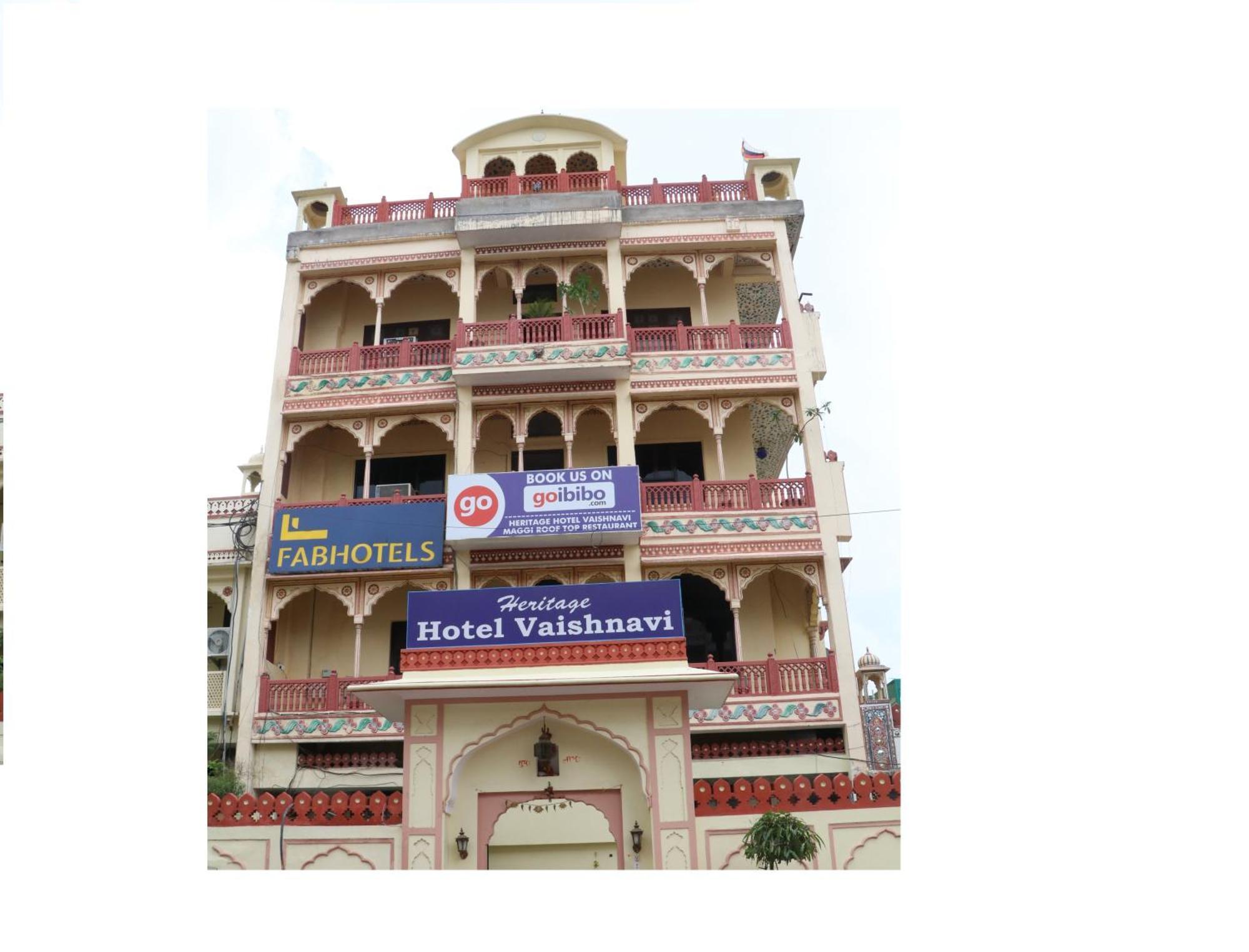 Hotel Vaishnavi Jaipur Bagian luar foto